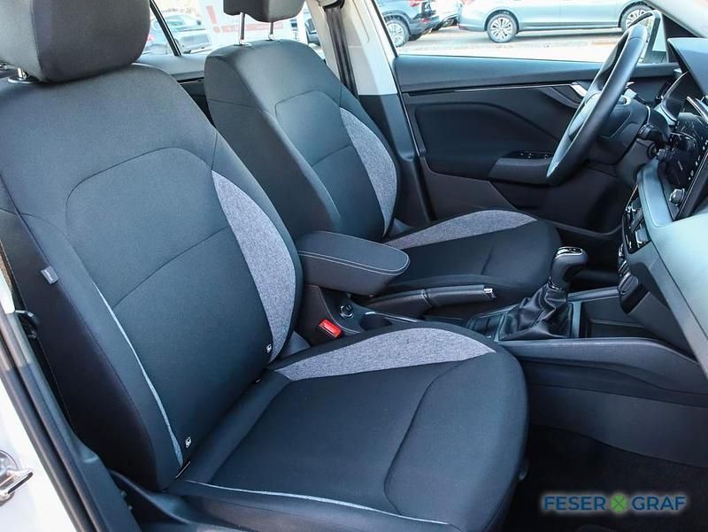 Gebraucht Skoda Kamiq Essence 116 PS (85 kW) 2025 Moon weiss perleffekt SUV