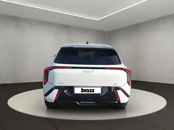 Gebraucht Kia EV4 150 kW (204 PS) 2025 Deluxeweiss met. Limousine