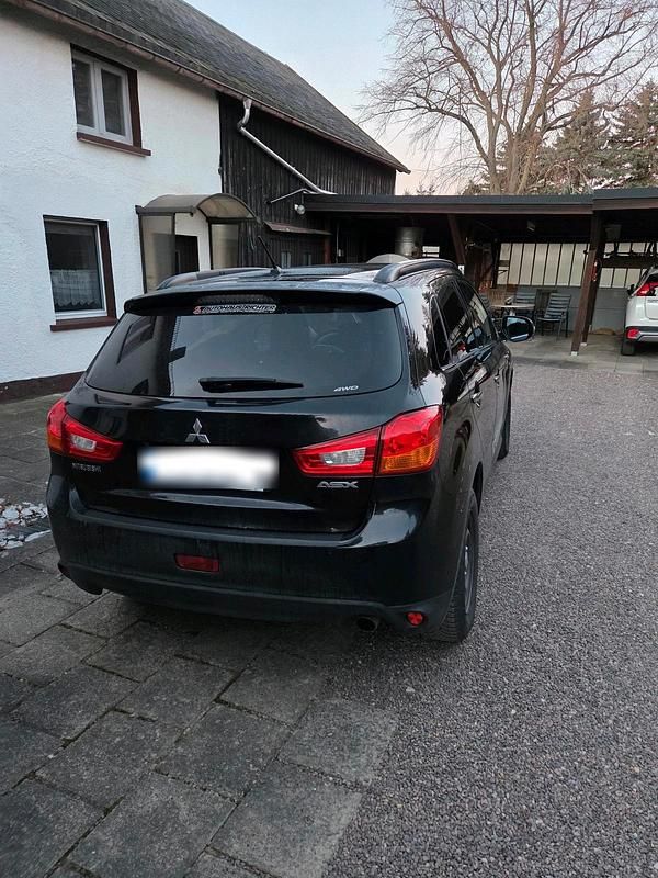 Gebraucht Mitsubishi ASX 155 PS (114 kW) 2014 Schwarz SUV