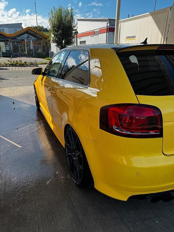 Gelb Gebraucht 2008 Audi S3 Coupé | 13.000 € - Bild 1/4