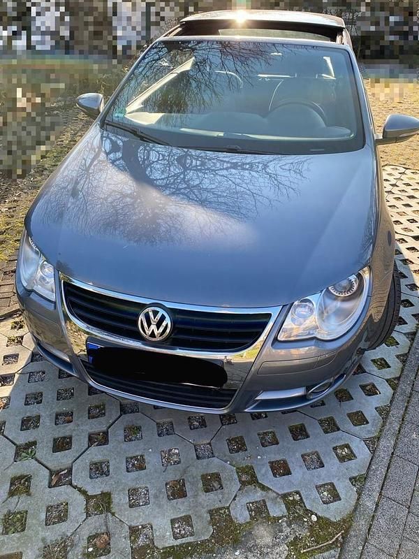 Silber Gebraucht 2010 VW Eos Cabrio | 6.950 € (Fairer Preis) - Bild 1/4