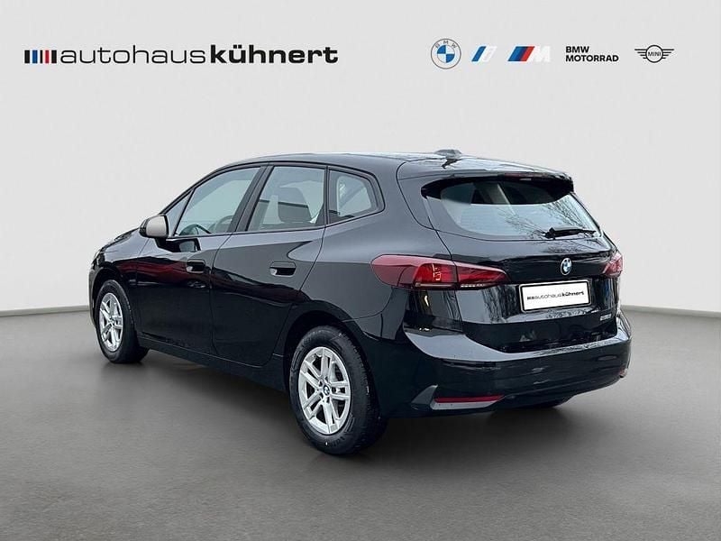 Gebraucht BMW 218 Active Tourer 136 PS (100 kW) 2023 Schwarz uni Van / Kleinbus