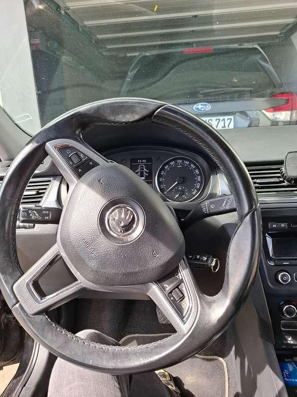 Gebraucht Skoda Rapid 122 PS (89 kW) 2014 Schwarz Limousine