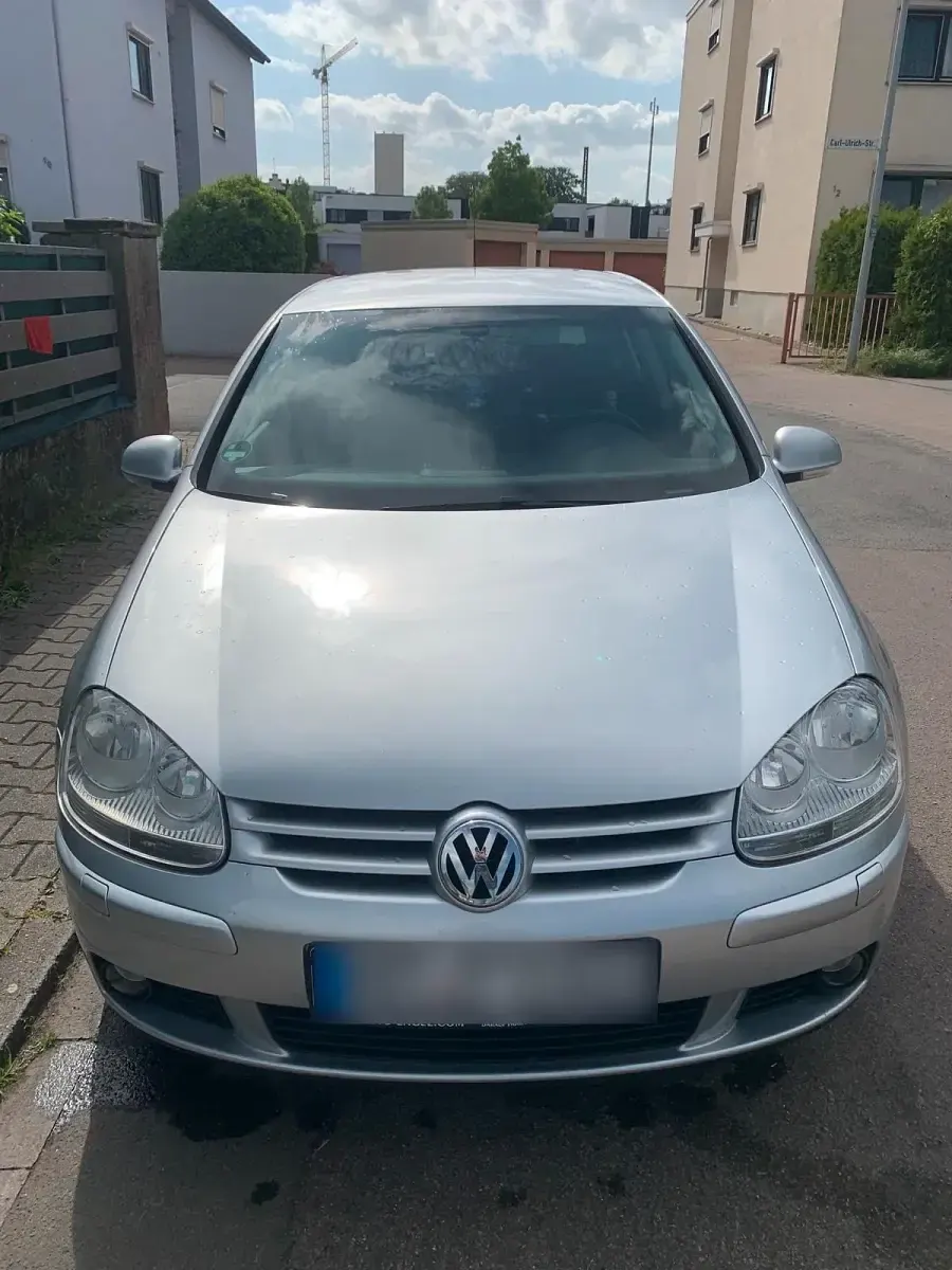 Gebraucht VW Golf V 106 PS (77 kW) 2008 Grau Kleinwagen