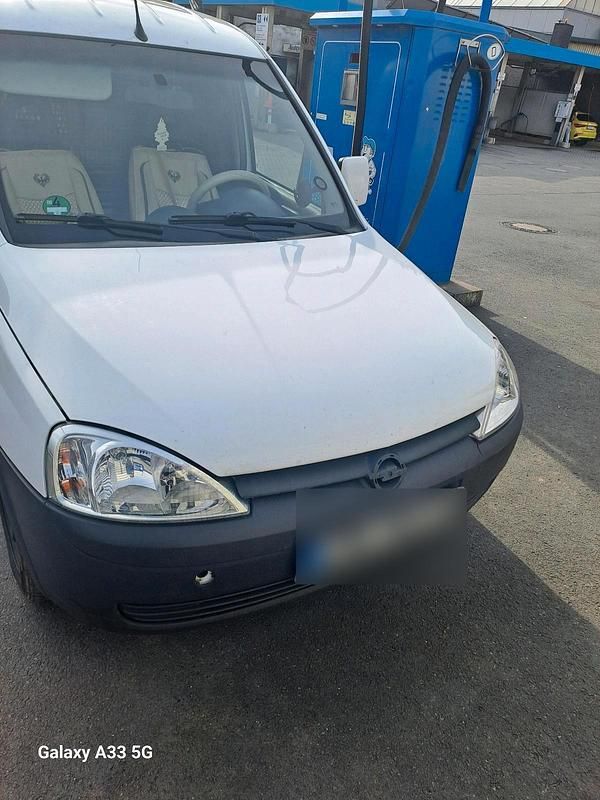 Second-hand Opel Combo 55 CP (40 kW) 2010 Monovolum