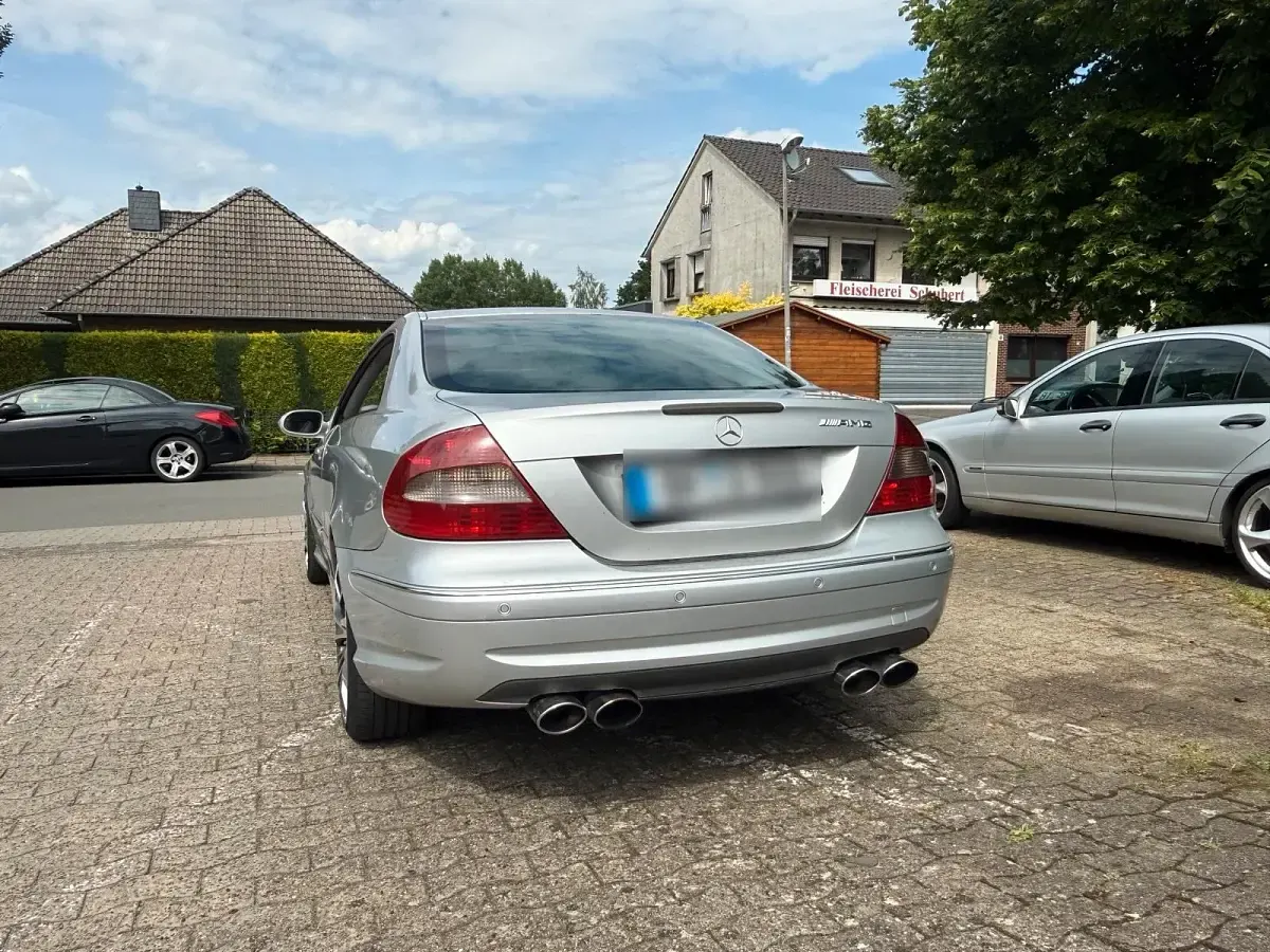 Gebraucht Mercedes CLK320 AMG 218 PS (160 kW) 2003 Grau Coupé