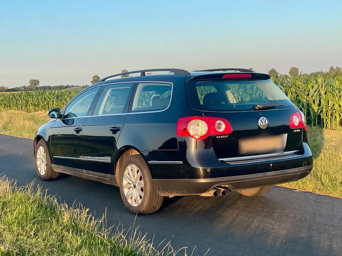 Gebraucht VW Passat 140 PS (102 kW) 2008 Schwarz Kombi