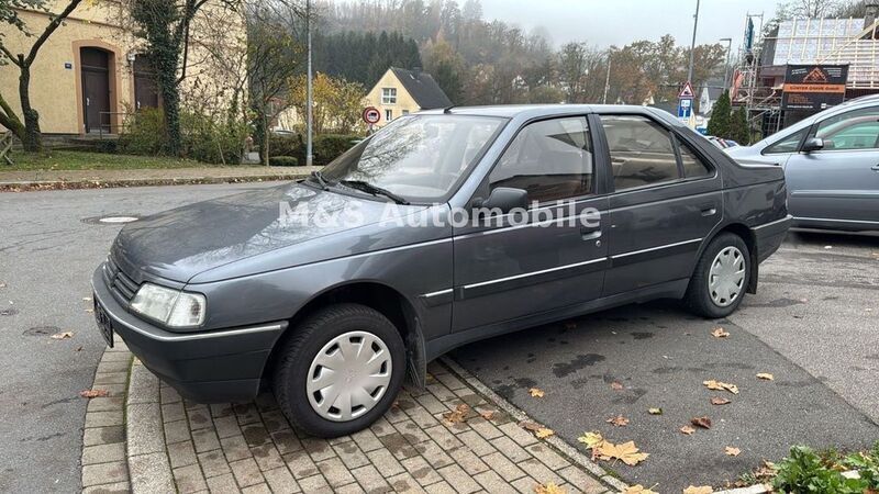 Grau Gebraucht 1991 Peugeot 405 Limousine | 2.000 € - Bild 1/4