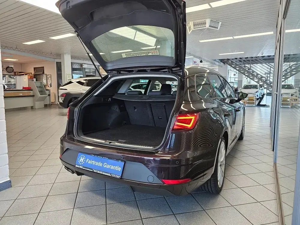 Gebraucht Seat Leon FR 150 PS (110 kW) 2018 Bohemelilamet. (metallic) Kombi
