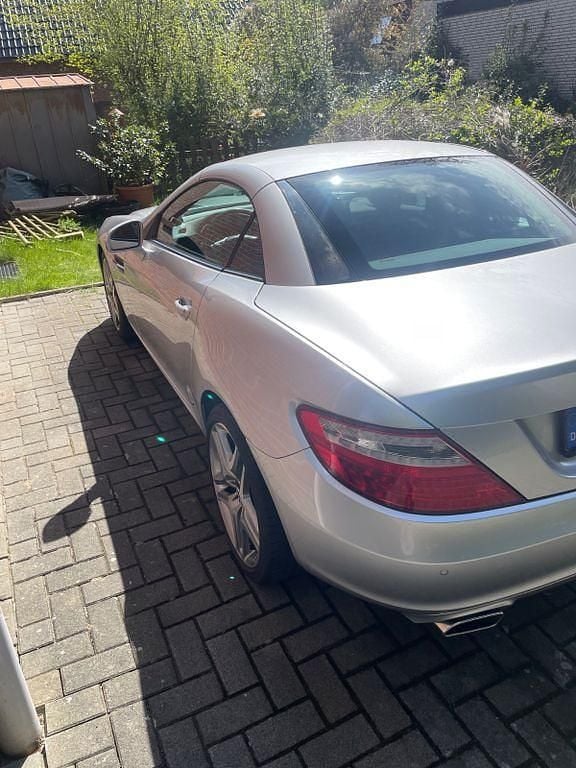 Gebraucht Mercedes SLK200 184 PS (135 kW) 2012 Silber Cabrio
