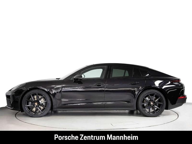 Neu Porsche Panamera 4 470 PS (345 kW) 2025 Tiefschwarzmetallic Limousine