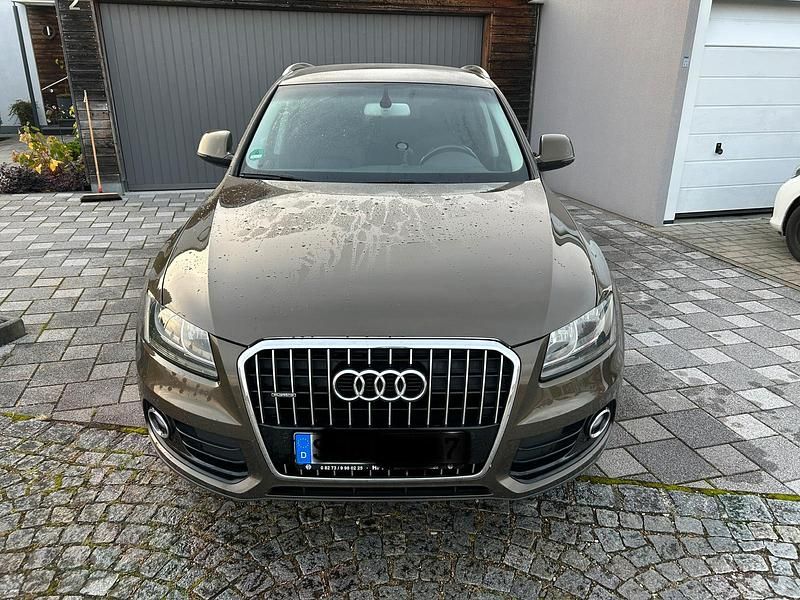 Braun Gebraucht 2017 Audi Q5 SUV | 15.900 € (Superpreis) - Bild 1/4