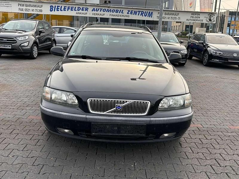 Gebraucht Volvo V70 140 PS (102 kW) 2002 Other Kombi