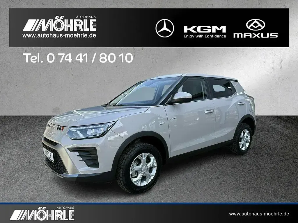 Neu KGM Tivoli 163 PS (119 kW) 2026 Beige SUV