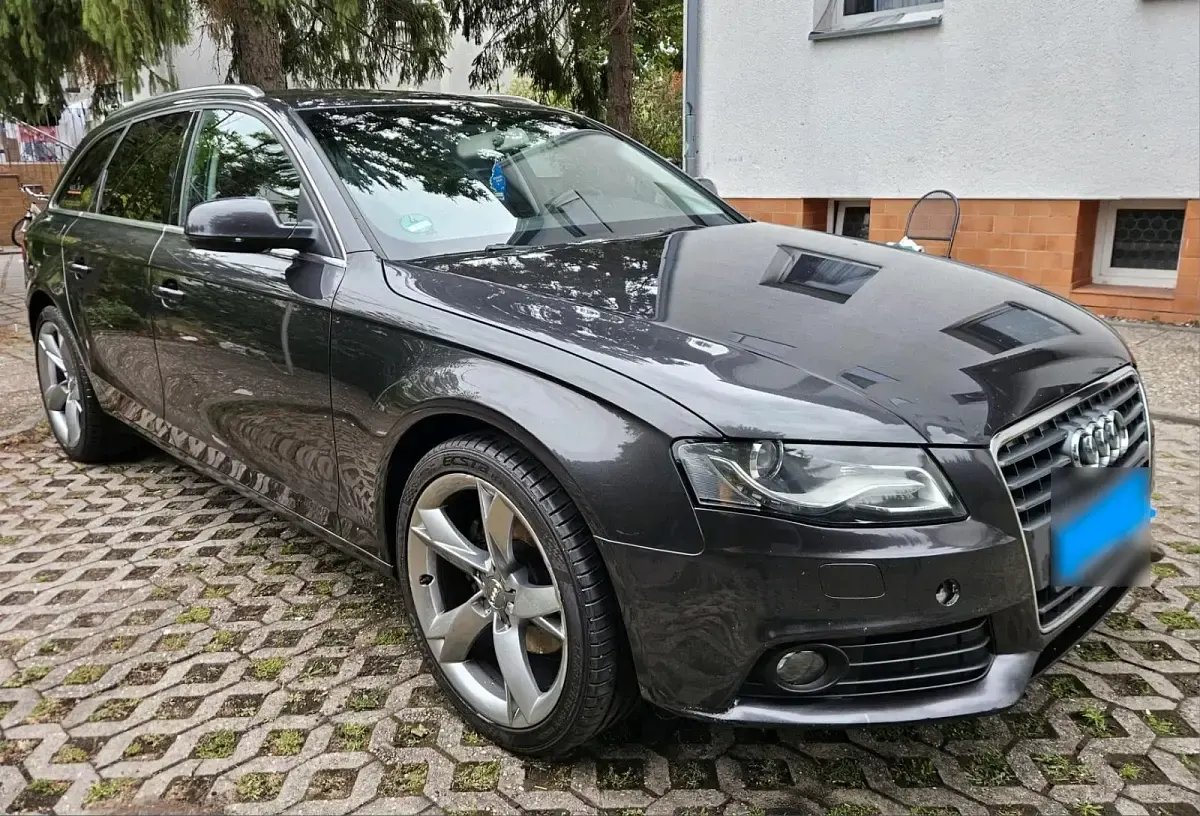 Gebraucht Audi A4 Design 160 PS (117 kW) 2009 Schwarz Kombi
