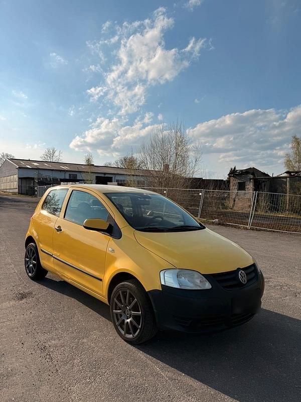 Usata VW Fox 54 CV (39 kW) 2007 Giallo Utilitaria