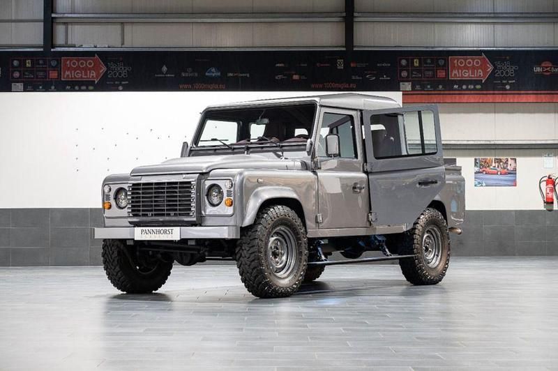 Gebraucht Land Rover Defender 122 PS (89 kW) 2011 Silber SUV