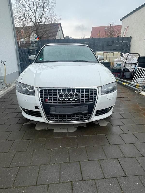 Weiß Gebraucht 2002 Audi A4 Cabriolet Cabrio | 1.450 € - Bild 1/4