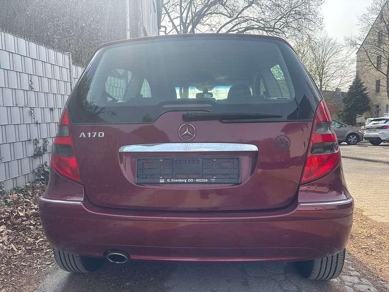 Gebraucht Mercedes A170 116 PS (85 kW) 2005 Rot Kleinwagen