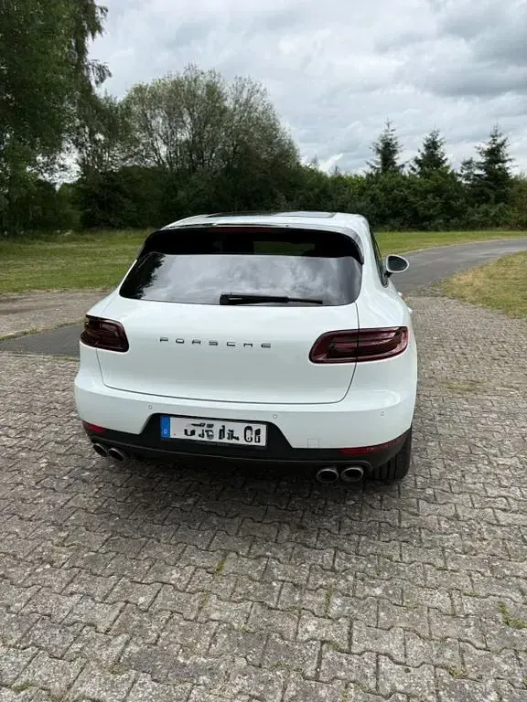 Gebraucht Porsche Macan 258 PS (189 kW) 2016 Weiß SUV