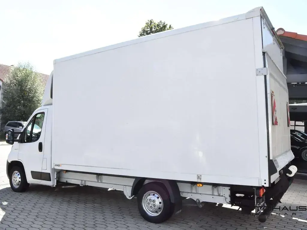 Gebraucht Fiat Ducato 150 PS (110 kW) 2019 Weiß Van
