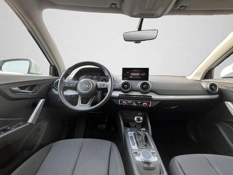 Gebraucht Audi Q2 Comfort 150 PS (110 kW) 2022 Ibisweiß SUV