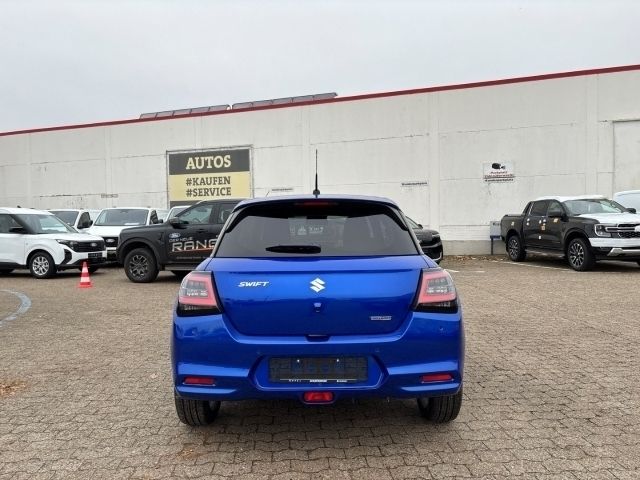 Gebraucht Suzuki Swift Comfort 83 PS (61 kW) 2022 Blau Kleinwagen