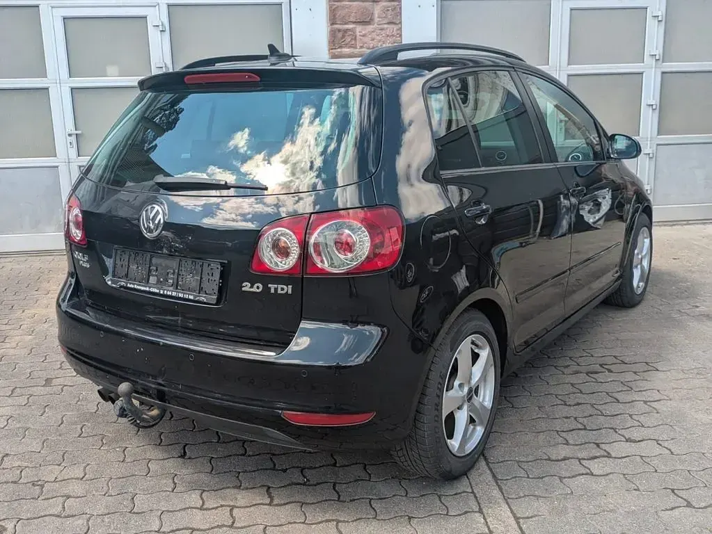 Gebraucht VW Golf Plus Cross Comfortline 140 PS (102 kW) 2009 Schwarz Limousine