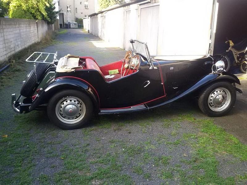 Second-hand MG TD 54 CP (39 kW) 1953 Roșu Cabrio