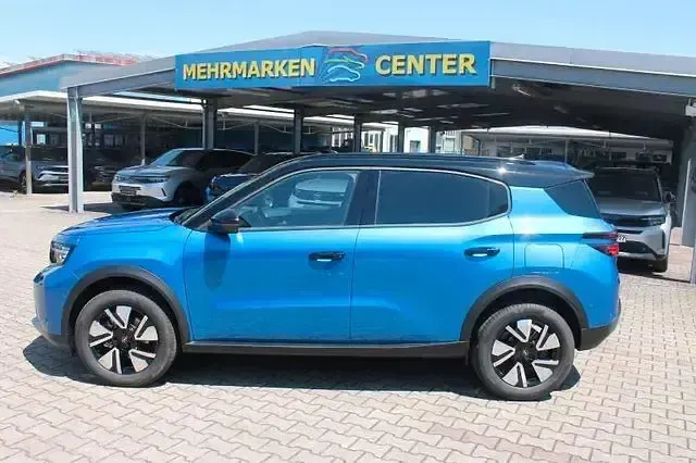 Neu Opel Frontera Ultimate 110 PS (80 kW) 2026 Schwarz SUV