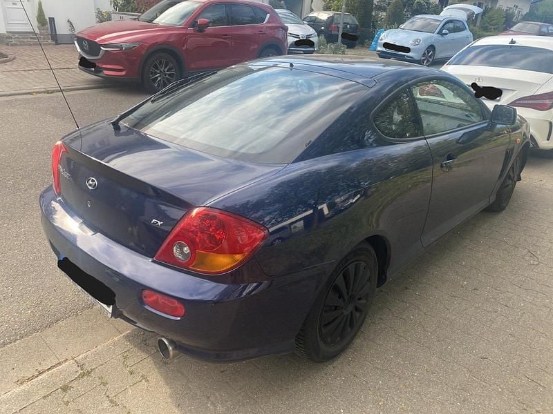 Gebraucht Hyundai Coupé 136 PS (100 kW) 2003 Blau Coupé