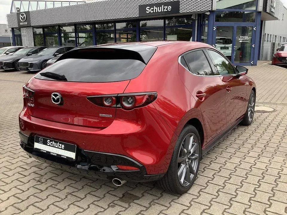Gebraucht Mazda 3 Selection 150 PS (110 kW) 2021 Rot Limousine
