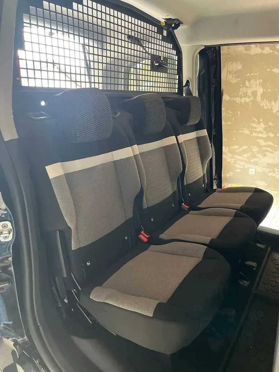 Used Citroën Berlingo PureTech 110 HP (80 kW) 2024 Black Minivan