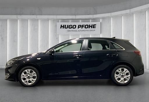 Gebraucht Kia Ceed Vision 160 PS (117 kW) 2023 Schwarz Kleinwagen