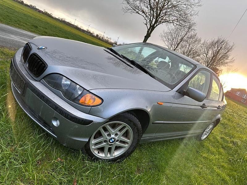 Gebraucht BMW 316 116 PS (85 kW) 2003 Grau Limousine