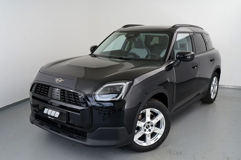 Neu Mini Countryman 156 PS (114 kW) 2025 Schwarz SUV