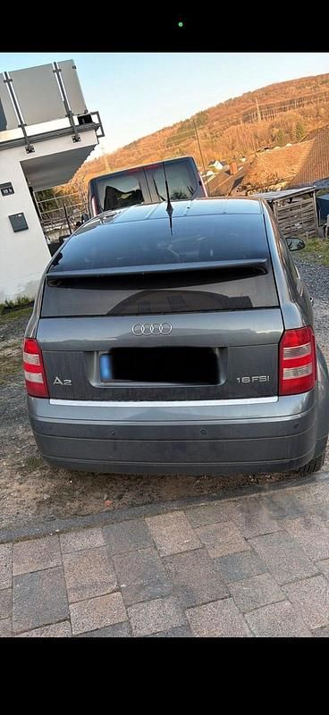 Second-hand Audi A2 110 CP (80 kW) 2002 Gri Hatchback