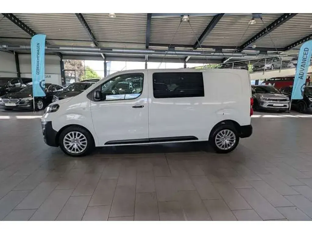 Gebraucht Opel Vivaro Edition 144 PS (105 kW) 2020 Eis weiß Van / Kleinbus