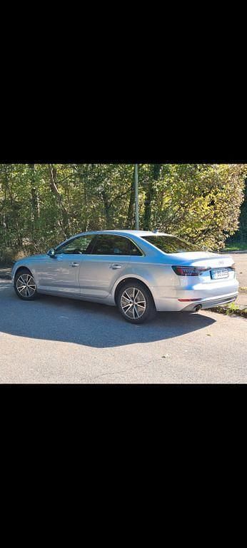 Gebraucht Audi A4 Sport 190 PS (139 kW) 2017 Silber Limousine