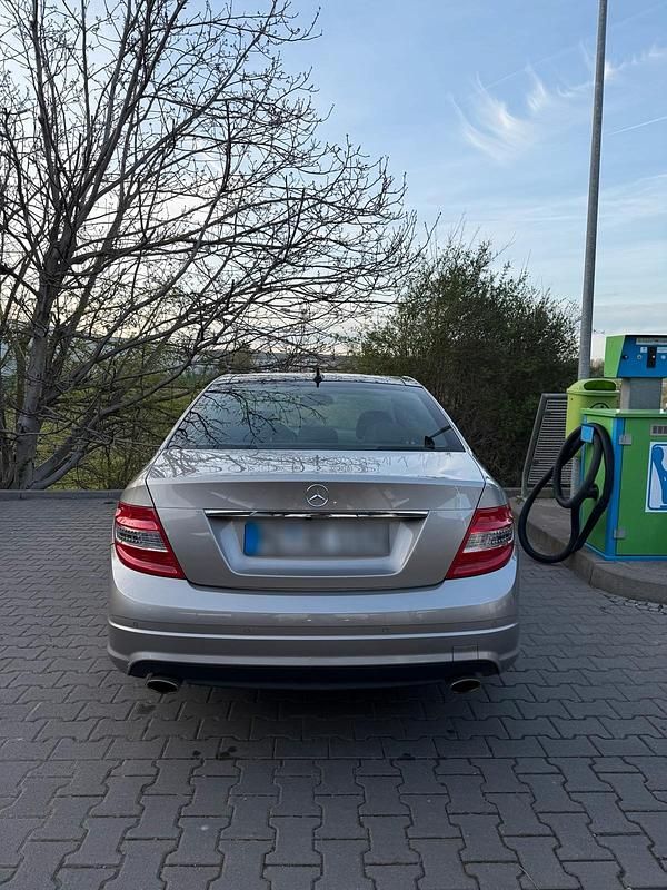 Gebraucht Mercedes C350 Avantgarde 272 PS (200 kW) 2008 Silber Limousine