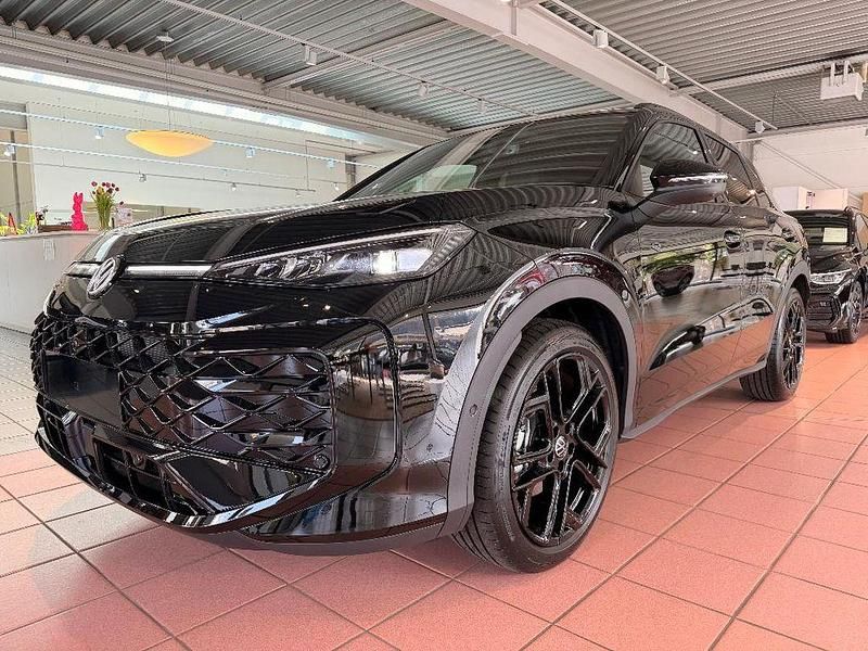 Neu VW T-Roc Style 150 PS (110 kW) 2026 Schwarz SUV