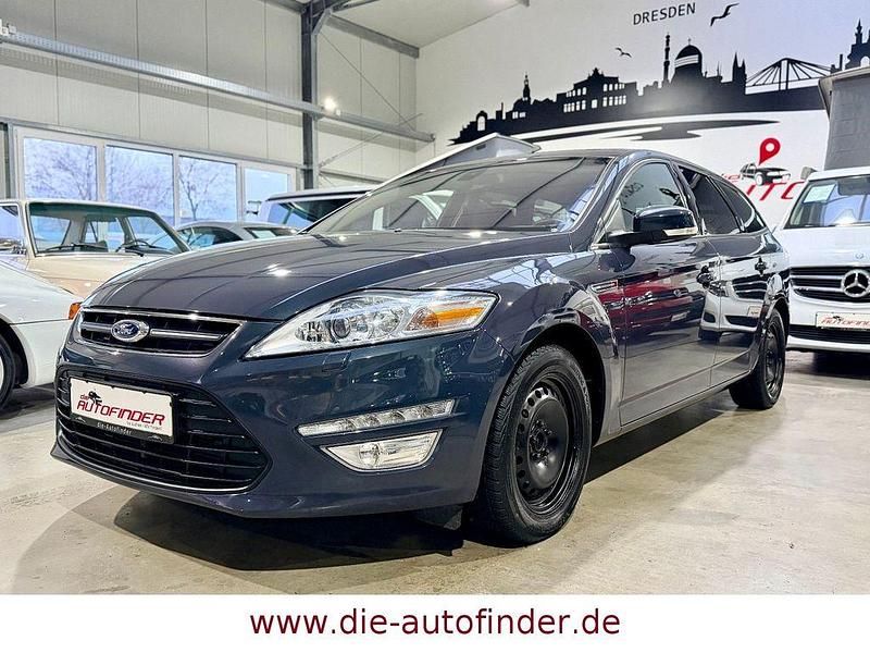 Grau Gebraucht 2012 Ford Mondeo Titanium Limousine | 11.999 € - Bild 1/4