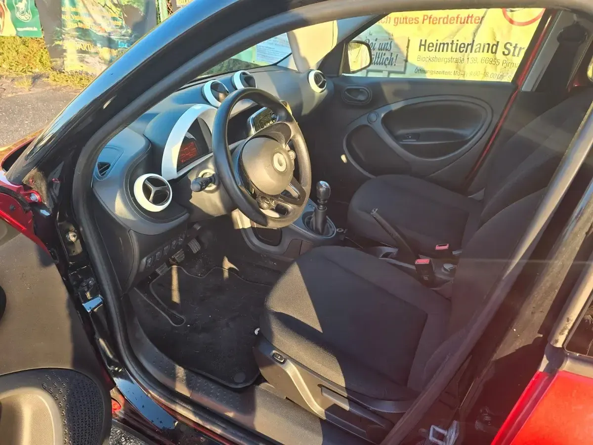 Gebraucht Smart ForFour 90 PS (66 kW) 2018 Rot Kleinwagen