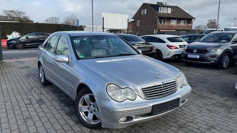 Gebraucht Mercedes C270 Elegance 170 PS (125 kW) 2003 Grau (grau) Limousine