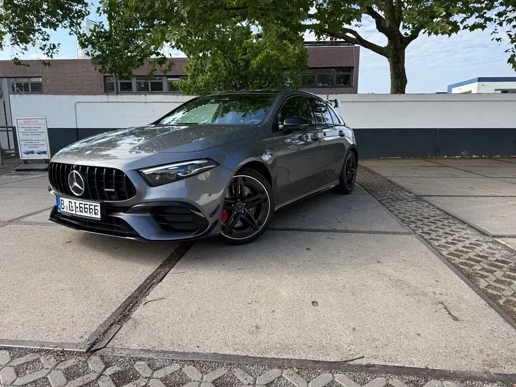 Gebraucht Mercedes A45 AMG AMG 421 PS (309 kW) 2024 Grau Kleinwagen
