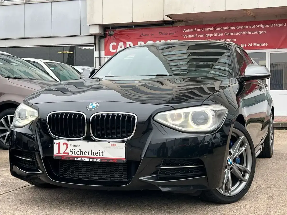 Usata BMW 135 320 CV (235 kW) 2013 Nero Utilitaria