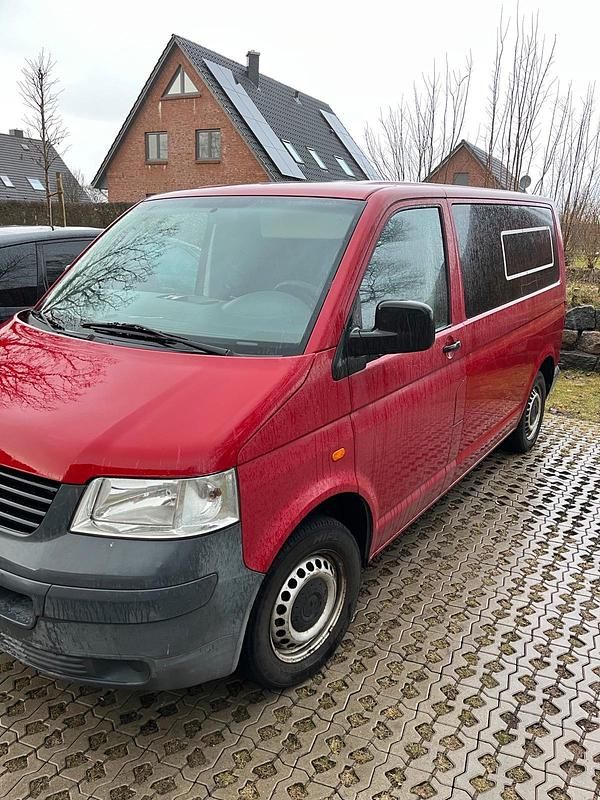 Gebraucht VW Caravelle 102 PS (75 kW) 2006 Rot Van / Kleinbus