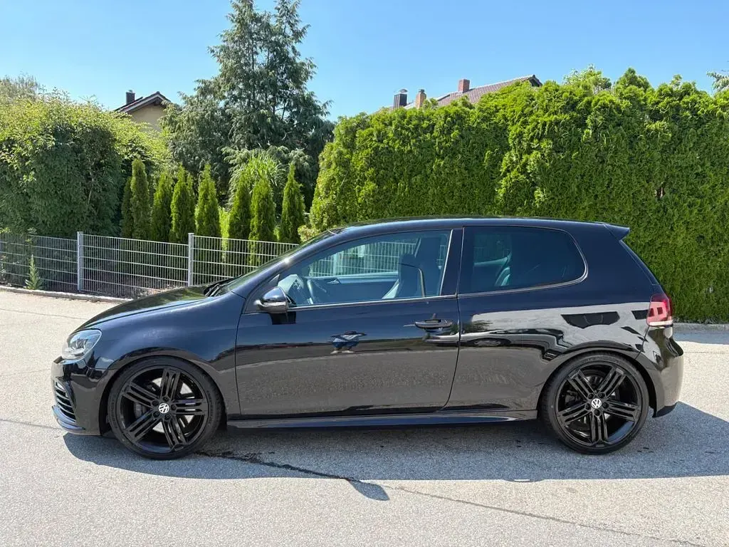 Gebraucht VW Golf VI R 271 PS (199 kW) 2010 Schwarz Kleinwagen