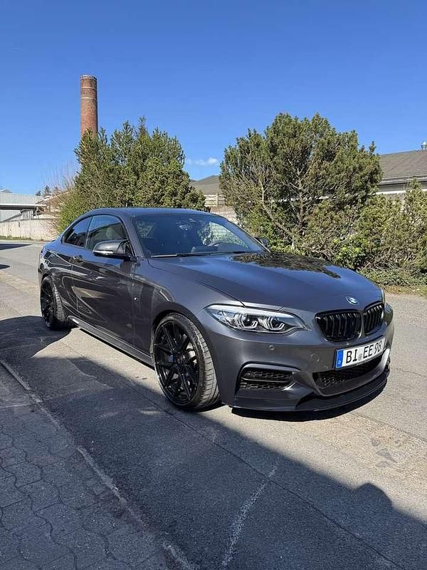 Grau Gebraucht 2019 BMW M240 M Sport Coupé | 37.000 € (Fairer Preis) - Bild 1/4