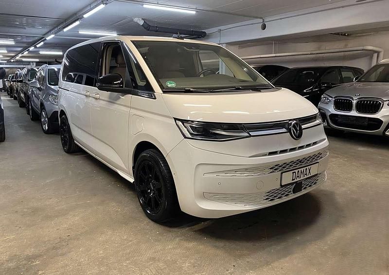 Gebraucht VW Multivan Energetic 150 PS (110 kW) 2021 Candyweiß Van